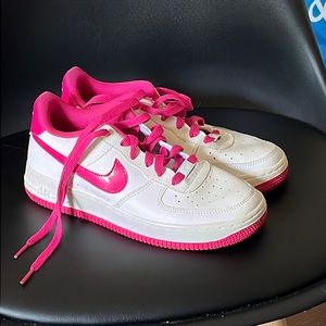 Nike air size 5 girls